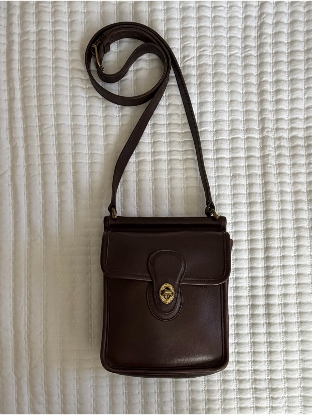 Coach Vintage Murphy 9930 Brown Leather Crossbody Bag